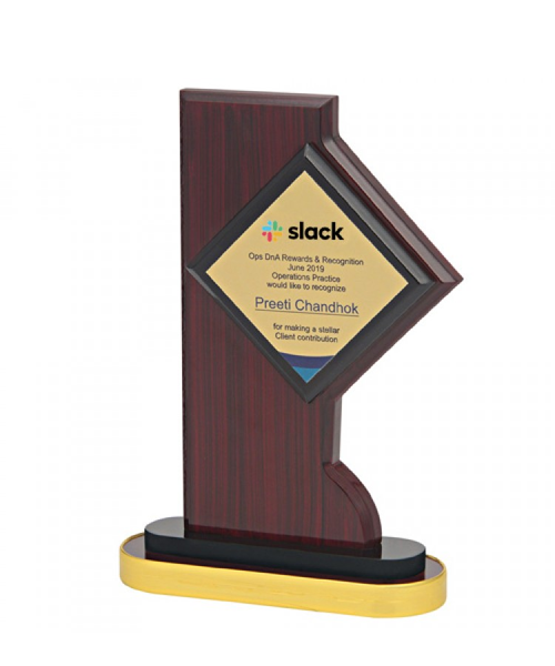 Wooden Trophy Manufacturer in India